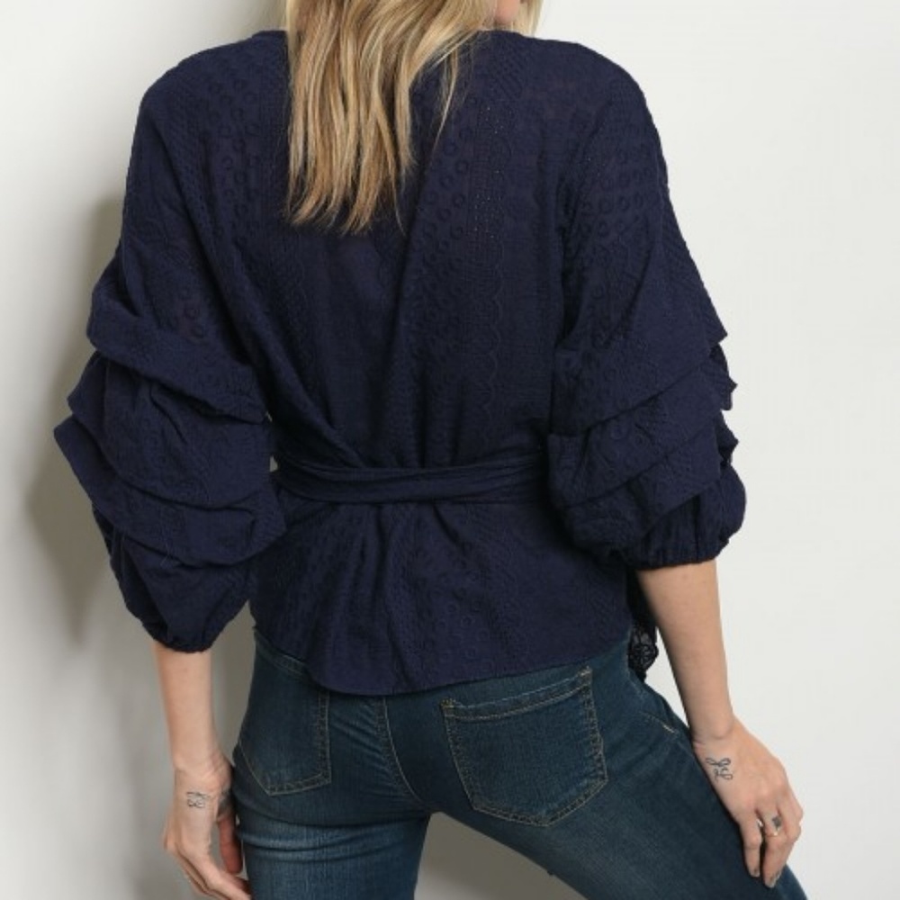 🆕️ Navy Long puff ruffle sleeve eyelit wrap aroun - Picture 2 of 2